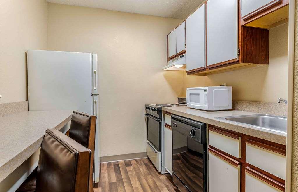 Extended Stay America Suites - Evansville - East Δωμάτιο φωτογραφία